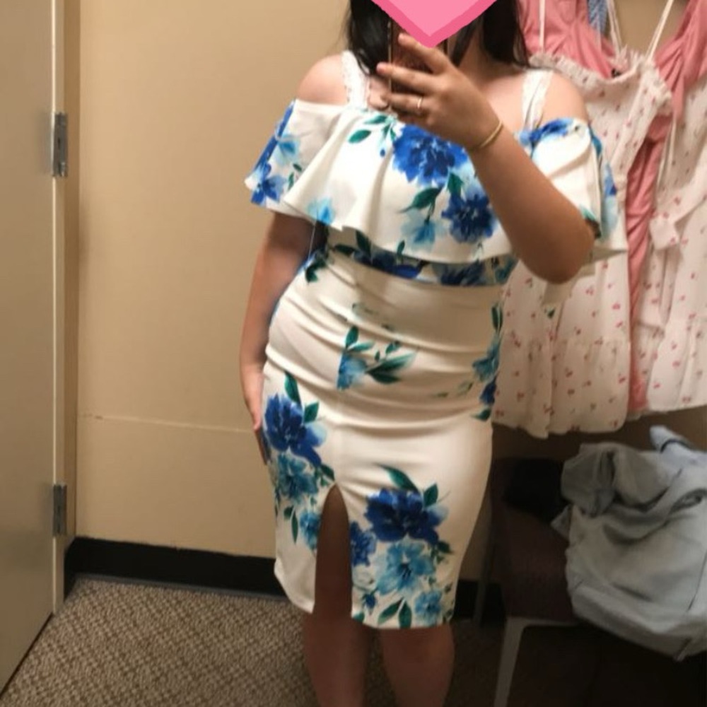 Premier Amour Floral Bodycon Dress